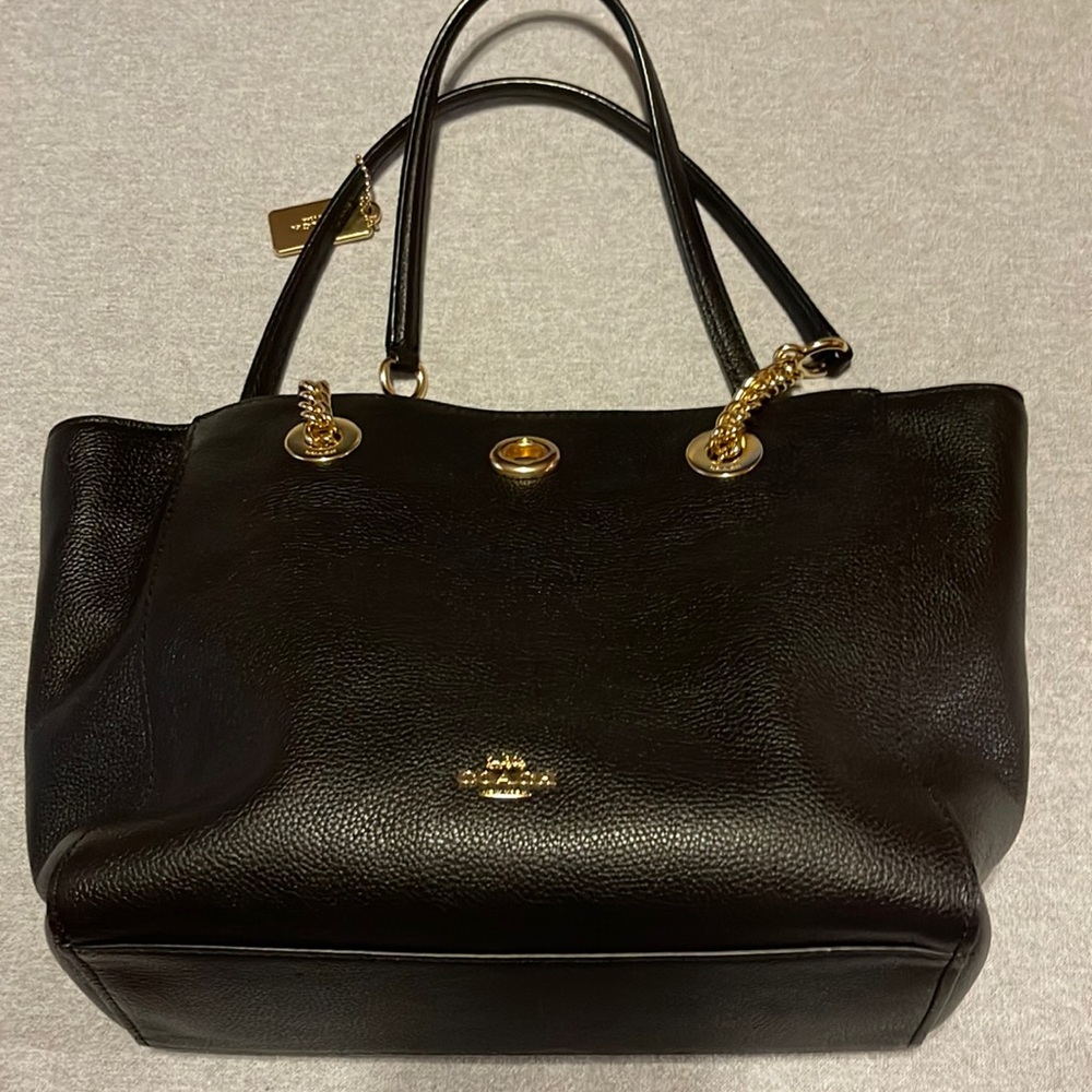 Beautiful coach purse